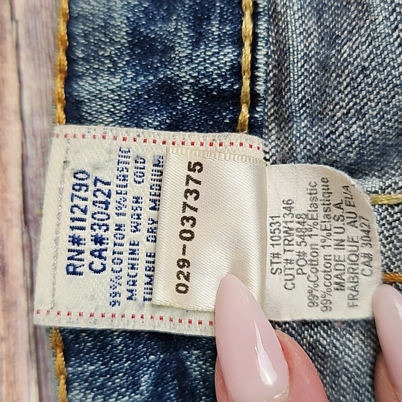 TRUE RELIGION WORLD TOUR KATE LOW-RISE SKINNY CROPPED JEANS - Picture 12 of 12